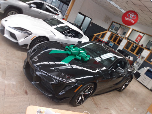 Toyota Dealer «Stephen Toyota», reviews and photos, 1069 Farmington Ave, Bristol, CT 06010, USA