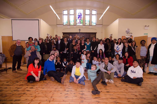 Comments and reviews of Cricklewood Baptist Church