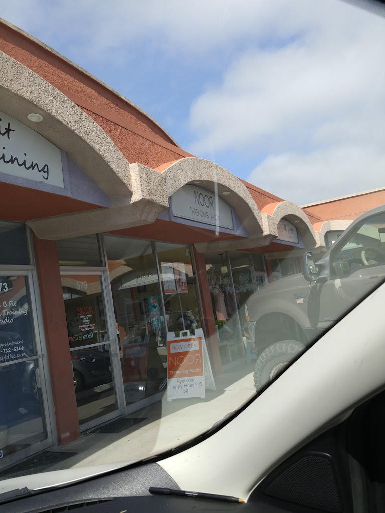 Noor threading studio 93446