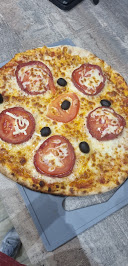 Pepperoni du Pizzas à emporter PIZZA LOLA à Saint-Paul-et-Valmalle - n°1