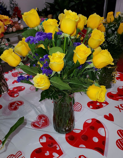 Florist «McClure-Parkhurst Florist», reviews and photos, 25815 W 10 Mile Rd, Southfield, MI 48033, USA