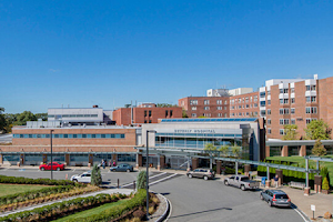 Beverly Hospital image