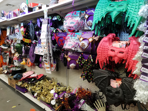 Dollar Store «Dollar Tree», reviews and photos, 248-56 Rockaway Blvd, Rosedale, NY 11422, USA