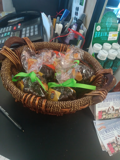 Natural Foods Store «GreenAcres Market Clear Lakes», reviews and photos, 2315 W 21st St N #115, Wichita, KS 67203, USA