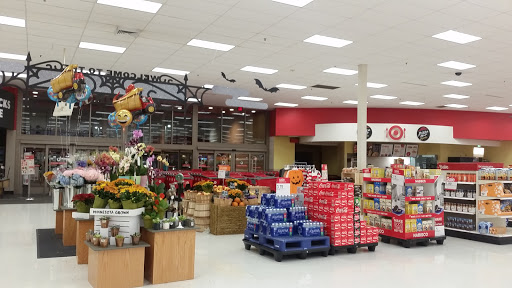 Department Store «Target», reviews and photos, 1750 S Robert St, West St Paul, MN 55118, USA