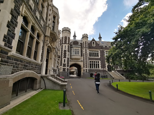 Comments and reviews of University of Otago