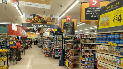 Grocery Store «Kroger», reviews and photos, 1555 Wayne Ave, Dayton, OH 45410, USA
