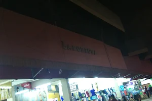 Centro Comercial "La Fortuna" image