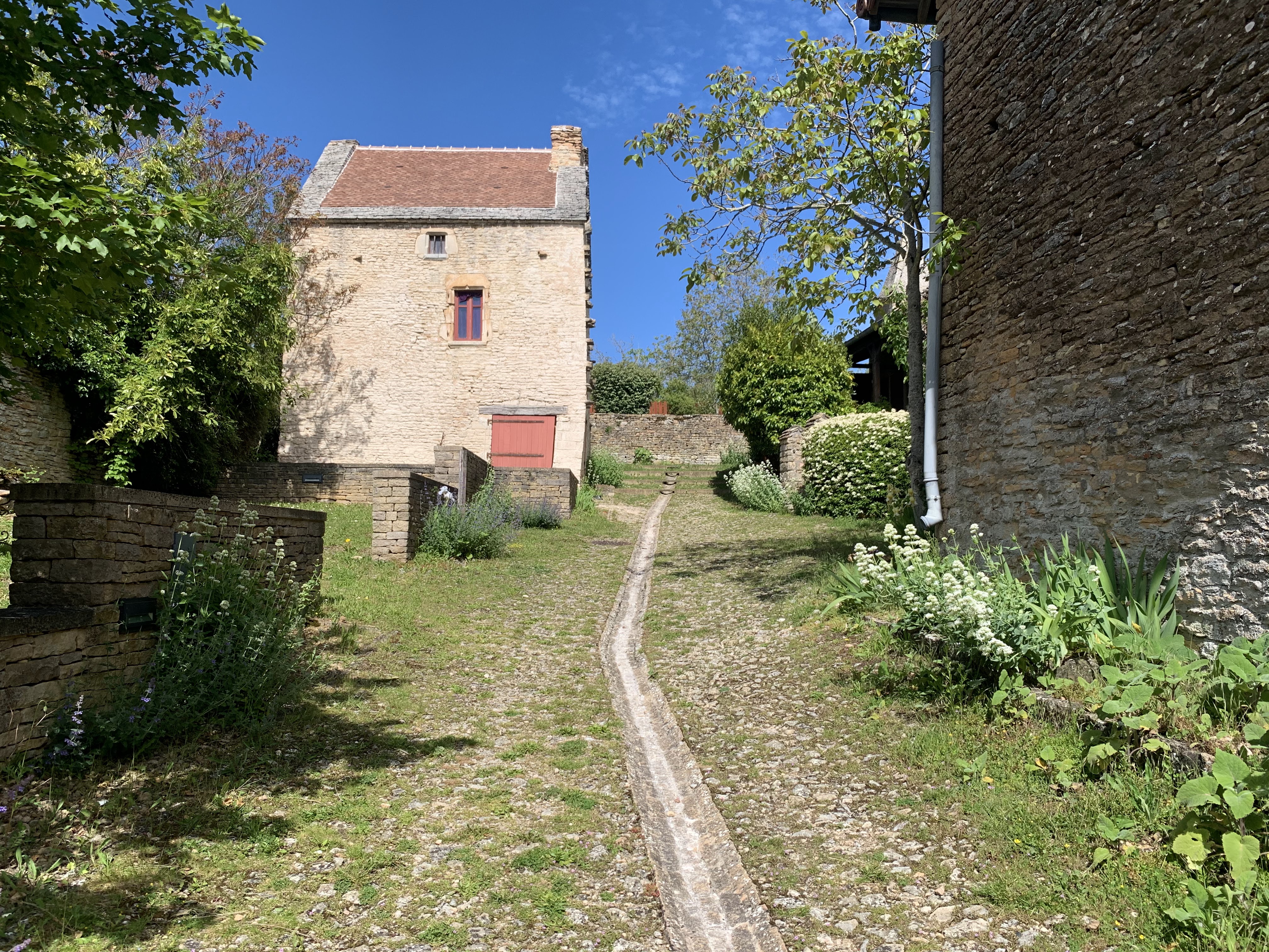 Photo n° 6 de l'avis de mala.e fait le 06/06/2021 à 14:13