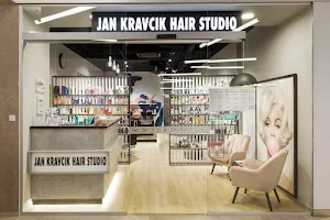 Ján Kravčík hair studio image