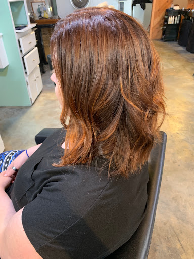 Beauty Salon «Hello Gorgeous Salon & Spa», reviews and photos, 712 Highlander Point Dr, Floyds Knobs, IN 47119, USA