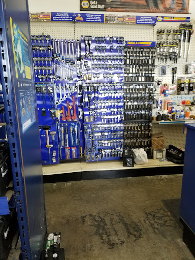 Auto Parts Store «NAPA Auto Parts - Florida Brothers Inc», reviews and photos, 412 W Lytle St, Murfreesboro, TN 37130, USA