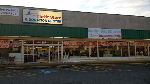 Thrift Store «TC Resale & Donation Thrift Store», reviews and photos, 5050 SE 82nd Ave, Portland, OR 97266, USA