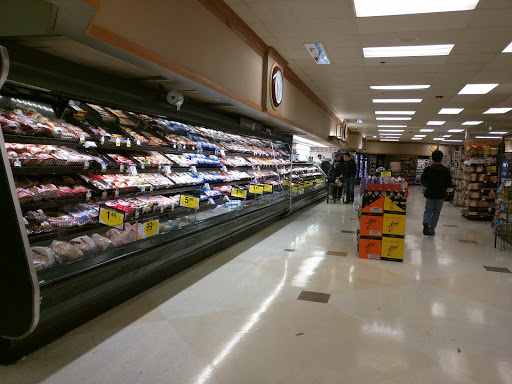 Grocery Store «Quality Food Center», reviews and photos, 15800 Redmond Way, Redmond, WA 98052, USA