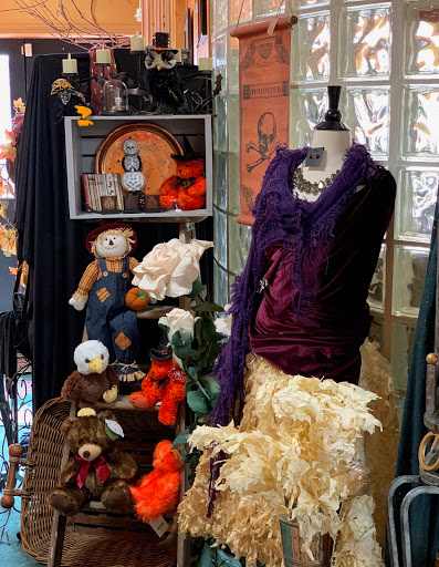 Florist «Horse Feathers Floral Design», reviews and photos, 40 High St, Mt Holly, NJ 08060, USA