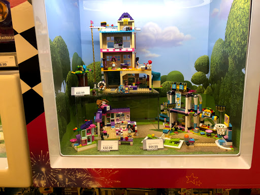 Toy Store «The LEGO Store», reviews and photos, 55 W County Center Dr, Des Peres, MO 63131, USA