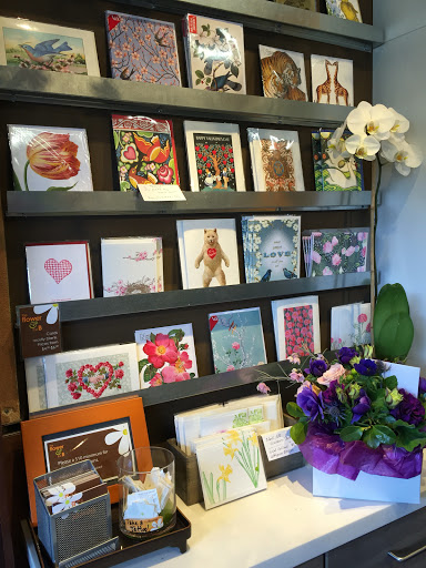 Florist «The Flower & The B», reviews and photos, 5655 College Ave, Oakland, CA 94618, USA