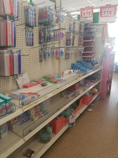 Dollar Store «Dollar Tree», reviews and photos, 1090 Revere Beach Pkwy, Chelsea, MA 02150, USA