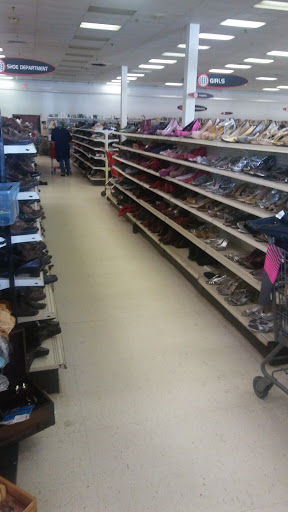 Thrift Store «Value World», reviews and photos, 22615 Ecorse Rd, Taylor, MI 48180, USA