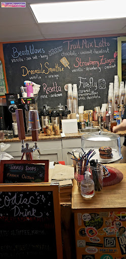 Coffee Shop «Sip Coffee House and Artisan Cafe», reviews and photos, 2815 Jewett Ave, Highland, IN 46322, USA