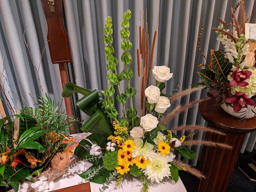 Florist «Royal Petals», reviews and photos, 188 E Wend St, Lemont, IL 60439, USA