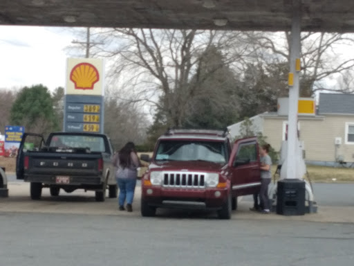 Grocery Store «208 Variety Store», reviews and photos, 6274 Courthouse Rd, Spotsylvania, VA 22551, USA