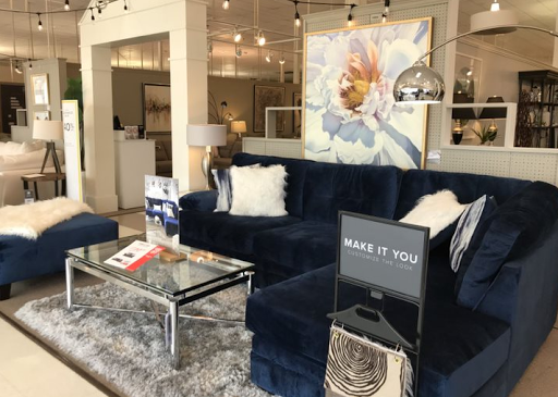 Furniture Store «Value City Furniture», reviews and photos, 4380 E New York St, Aurora, IL 60504, USA