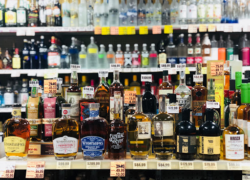 Liquor Store «Liquor Locker», reviews and photos, 1740 Dual Hwy, Hagerstown, MD 21740, USA
