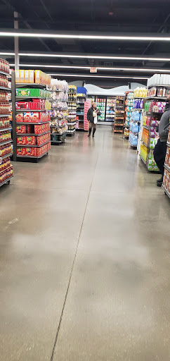 Supermarket «Cermak Fresh Produce», reviews and photos, 4000 W Diversey Ave, Chicago, IL 60639, USA