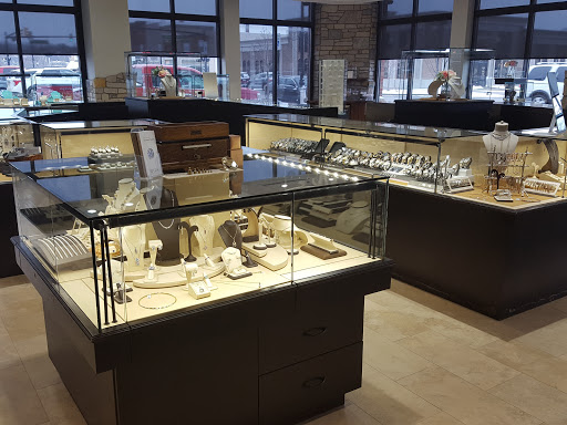 Jewelry Store «Sawyer Jewelers», reviews and photos, 134 N Leroy St #1, Fenton, MI 48430, USA
