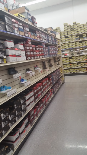 Sporting Goods Store «Academy Sports + Outdoors», reviews and photos, 16610 Southwest Fwy, Sugar Land, TX 77479, USA