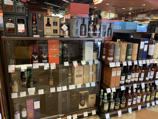 Liquor Store «ABC Fine Wine & Spirits», reviews and photos, 3015 W Kennedy Blvd, Tampa, FL 33609, USA