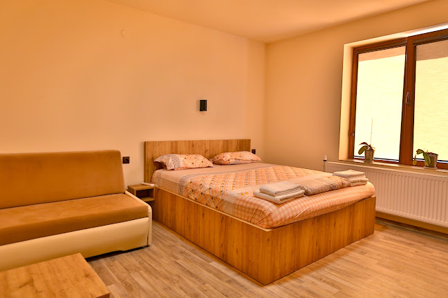 Opinii despre Къща "Николия" în Търговище - Хотел