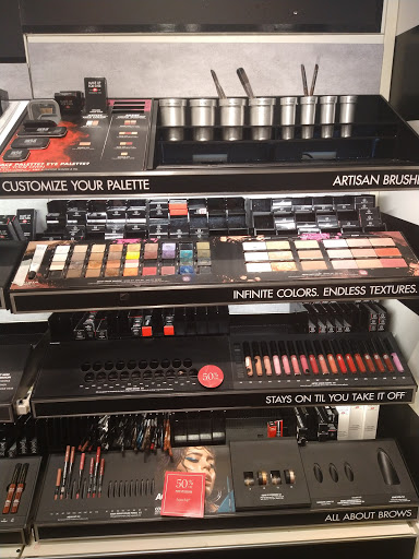 Cosmetics Store «SEPHORA inside JCPenney», reviews and photos, 300 Valley River Center, Eugene, OR 97401, USA