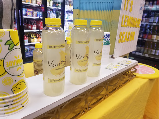 Liquor Store «Brooklyn Center Liquor Stores», reviews and photos, 5625 Xerxes Ave N, Brooklyn Center, MN 55430, USA