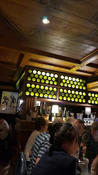 Atmosphère du Restaurant de spécialités alsaciennes Restaurant Au Pont Corbeau à Strasbourg - n°8