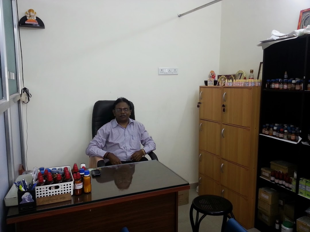 Dr. M. Ravindran, DHMS, MD(Hom.),PhD(Hom.)