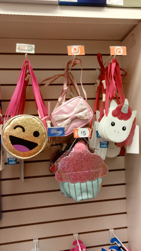 Shoe Store «Payless ShoeSource», reviews and photos, 6310 Seven Corners Center, Falls Church, VA 22044, USA