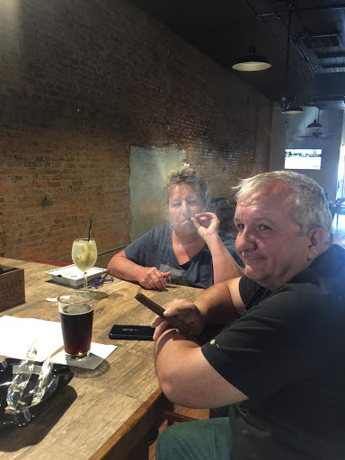 Cigar Shop «Old Havana Cigar Co», reviews and photos, 602 E Main St, Cartersville, GA 30121, USA