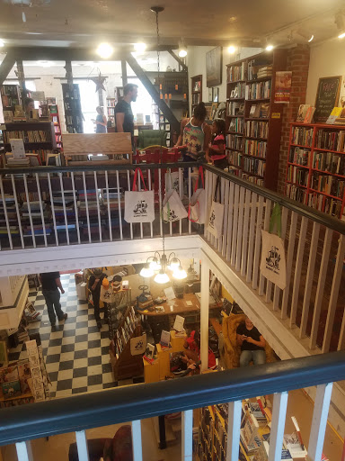 Book Store «Riverby Books», reviews and photos, 805 Caroline St, Fredericksburg, VA 22401, USA