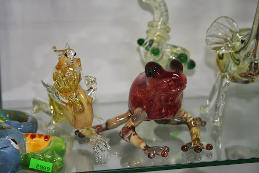 Tobacco Shop «Smokers Dream Smoke Shop/Head Shop», reviews and photos, 1577 Bardstown Rd, Louisville, KY 40205, USA