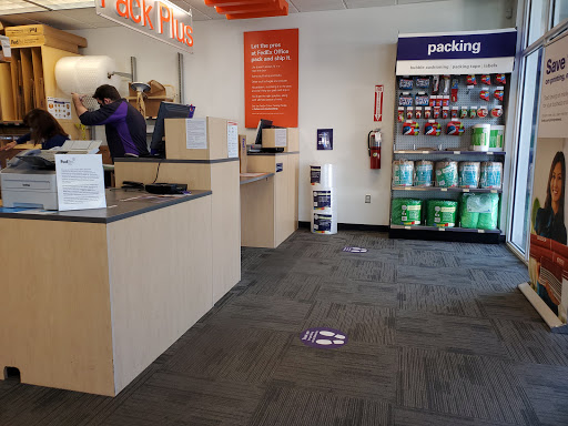 Print Shop «FedEx Office Print & Ship Center», reviews and photos, 1450 NW 87th Ave, Doral, FL 33172, USA