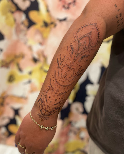 Explore 2nd amendment tattoo ideas, creative tattoo ideas in Green Bay, available at Ink Shrink Tattoo by My Tattoo Paige