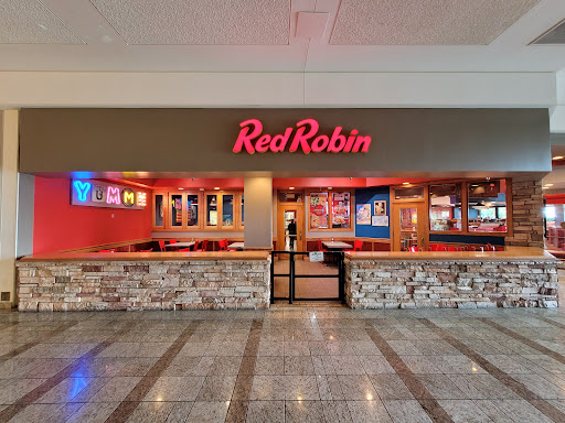 Red Robin Gourmet Burgers and Brews image
