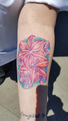 Explore belly button tattoos ideas, creative tattoo ideas in Clearlake, available at Konvikted Ink