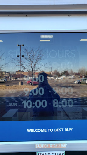 Electronics Store «Best Buy», reviews and photos, 8301 3rd St N, Oakdale, MN 55128, USA