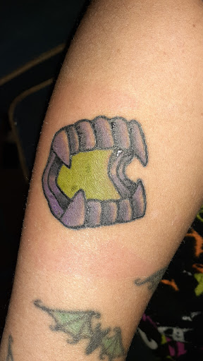 Tattoo Shop «Tattoo Alley», reviews and photos, 228 Horsham Rd, Horsham, PA 19044, USA