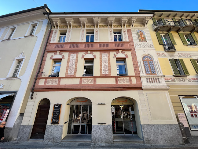 Piazza Collegiata 8, 6500 Bellinzona, Schweiz