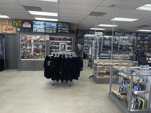 Tobacco Shop «One Love Smoke Shop», reviews and photos, 7010 Trask Ave, Westminster, CA 92683, USA