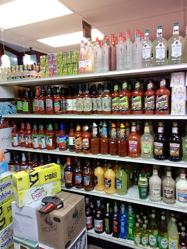 Liquor Store «Norman’s Liquors and Fine Wines», reviews and photos, 5235 Gulf Blvd, St Pete Beach, FL 33706, USA